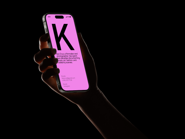 hand holding phone mockup with black backround 5