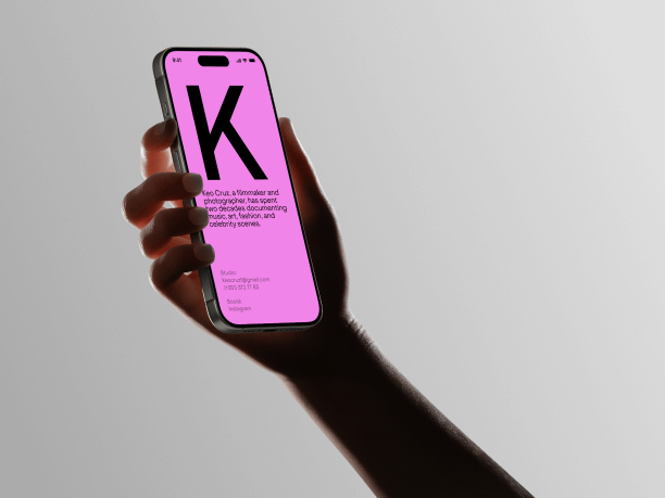 hand holding phone mockup with white backround 5